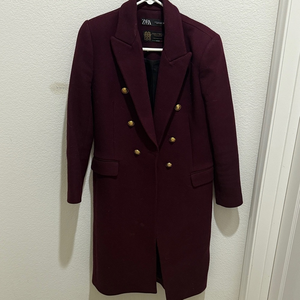 Zara womens Deep Burgundy Trench Coat Like New worn twice!!!?